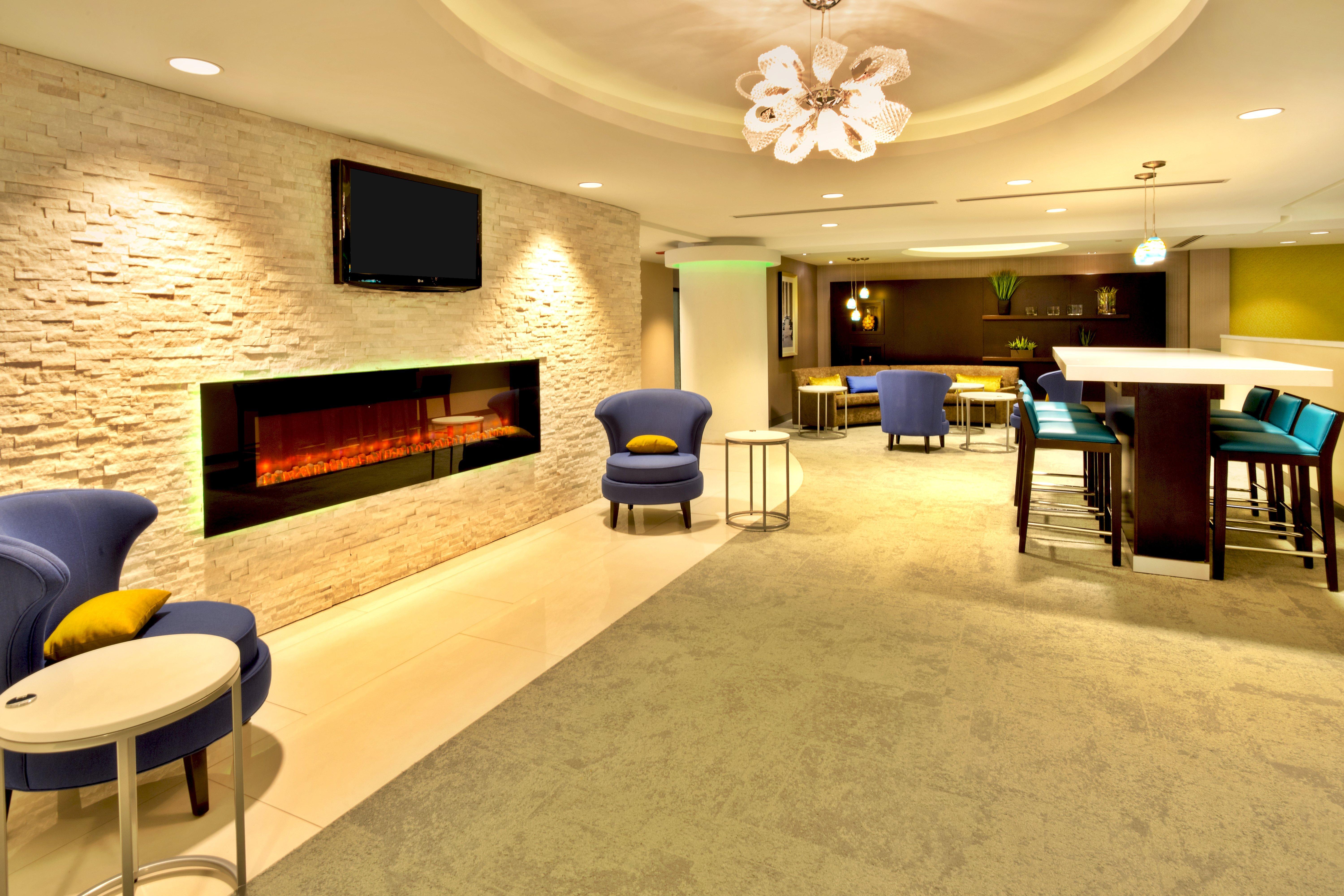 Отель Crowne Plaza Kitchener-Waterloo By Ihg Экстерьер фото
